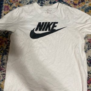 white and black nike tshirt size medium